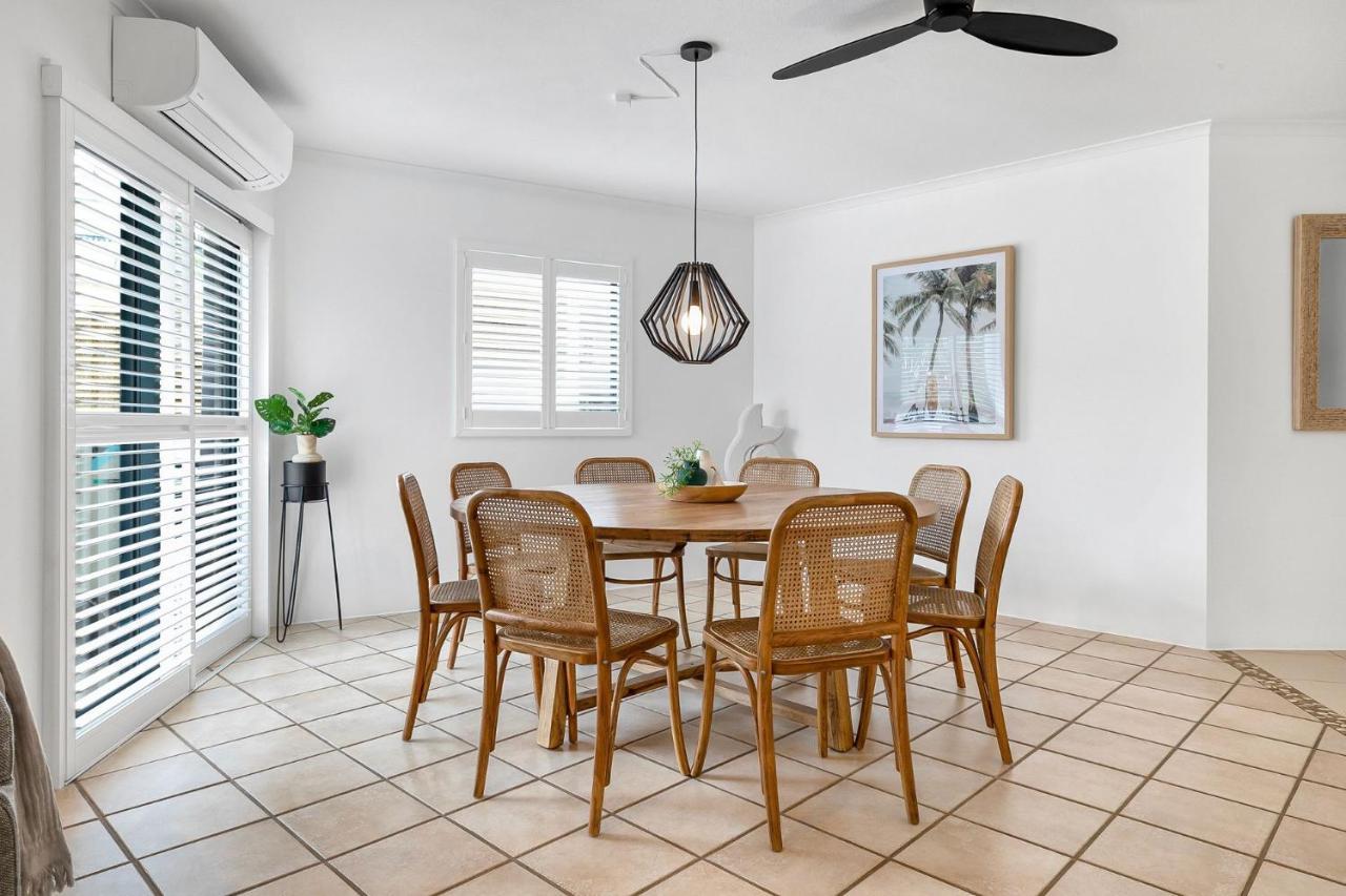 Location Stylish 3 Bed With Pool - Sunshine