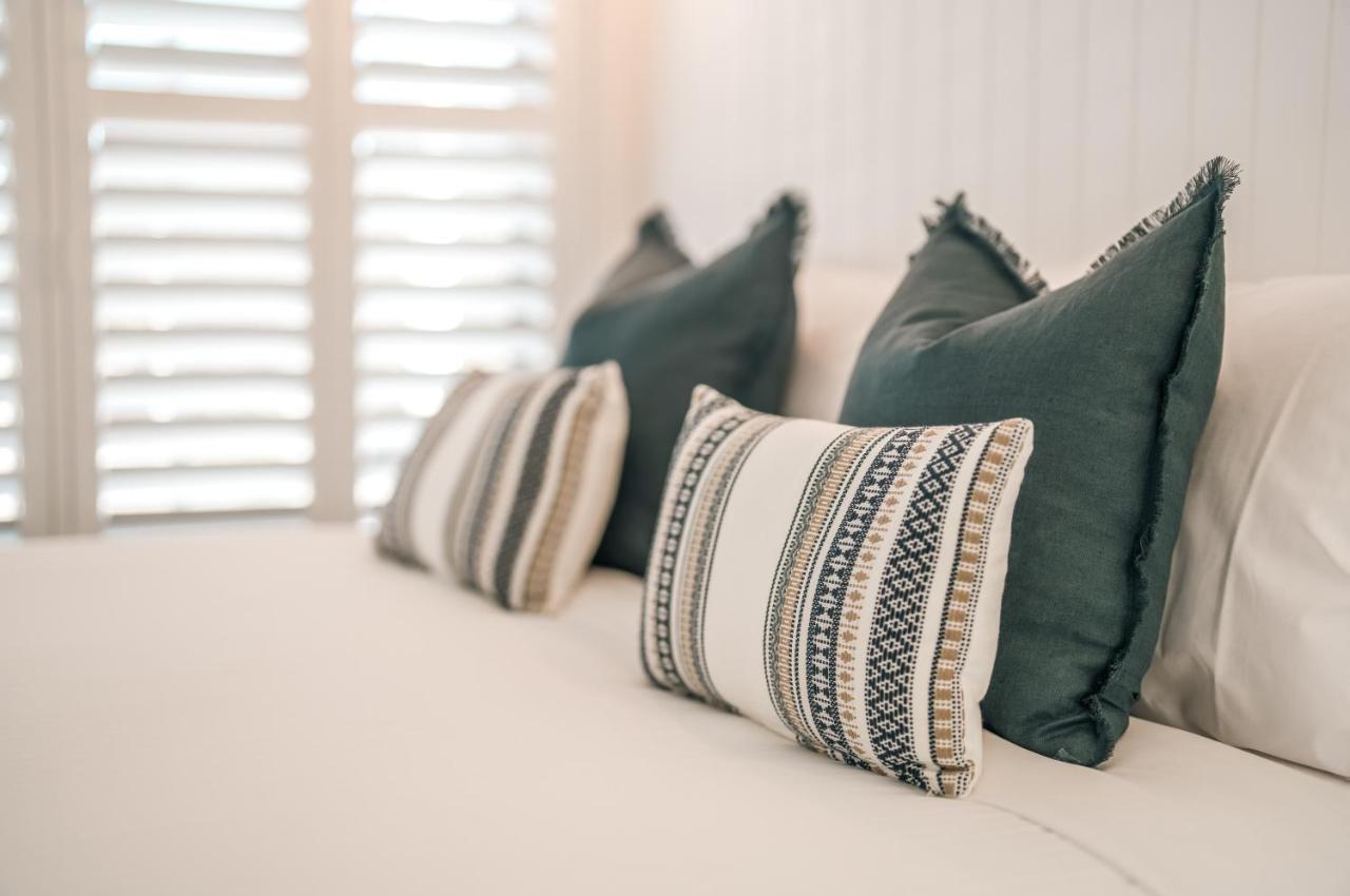 Essence Peregian - Lily 4 Bedroom Luxury With Private Pool *
