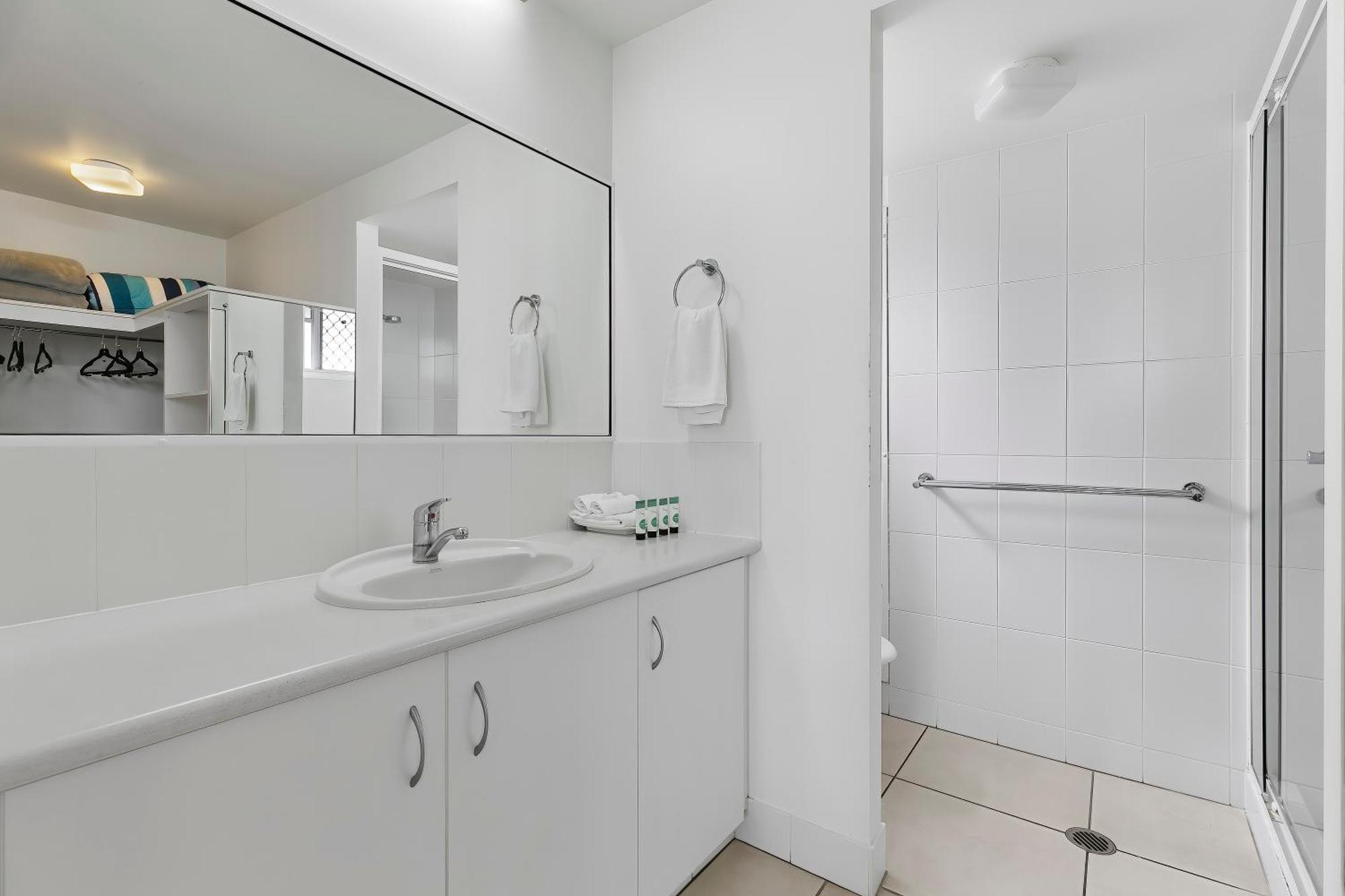Aparthotel Hill 4*