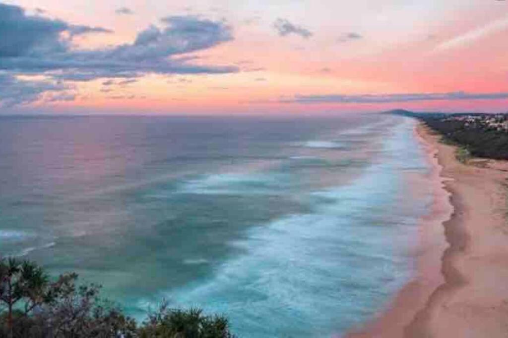 Apartment Location Location, Sunshine Beach, 100 M To Sunshine Beach