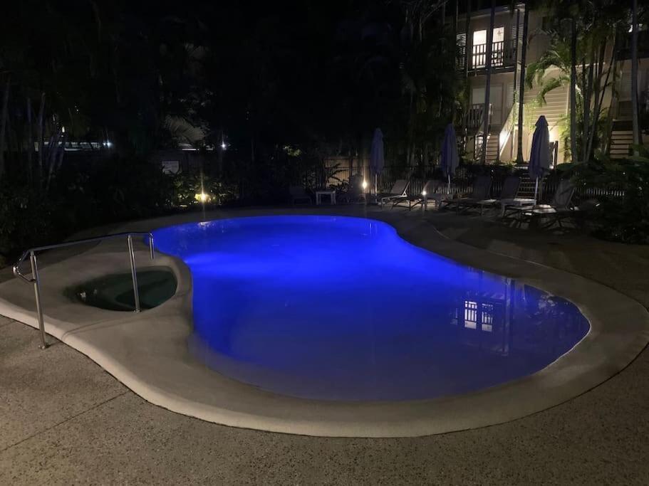 Large Gem - Off Gympie Terrace Noosaville