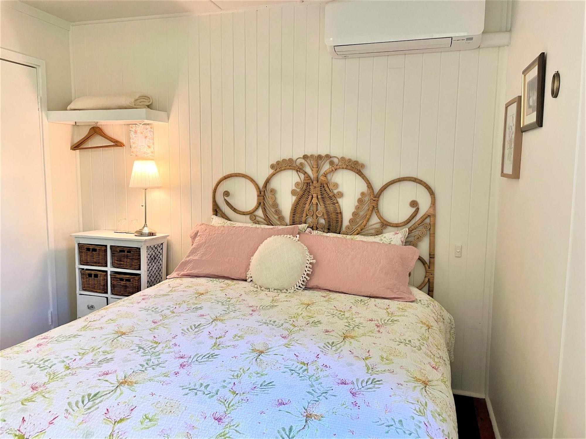 Bed & Breakfast Noosa Hinterland Escape Black Mountain