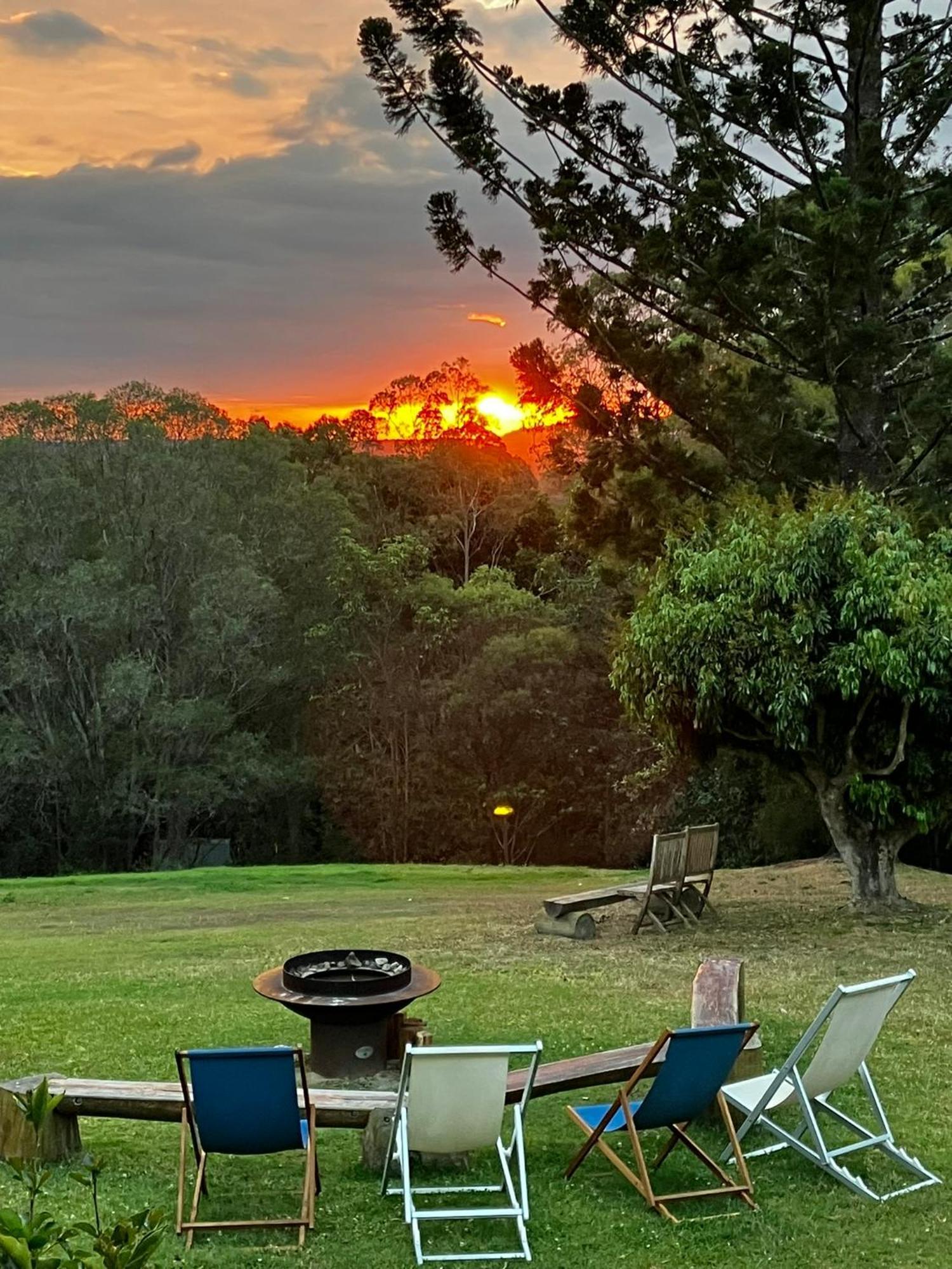 Bed & Breakfast Noosa Hinterland Escape Black Mountain