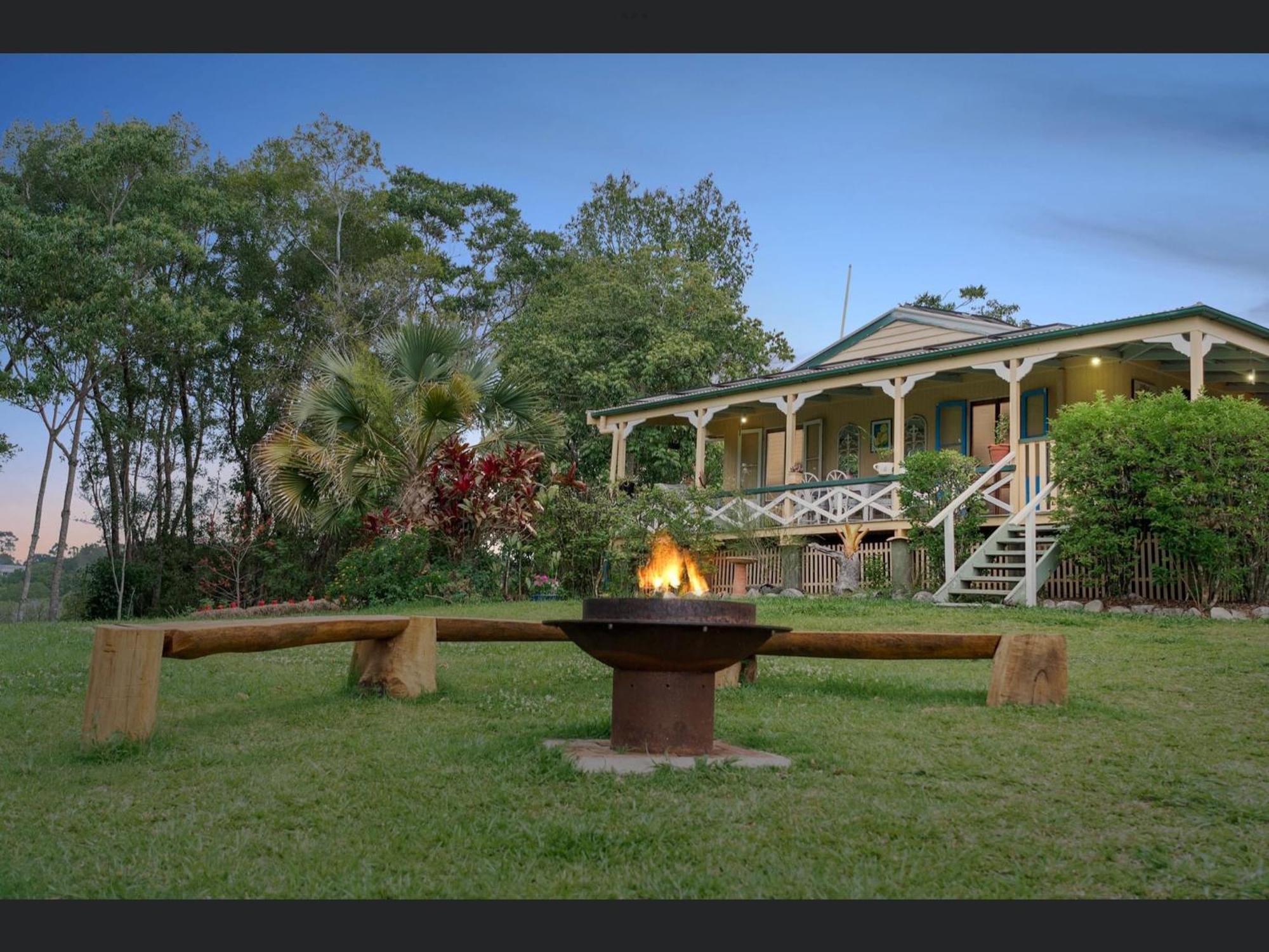 Noosa Hinterland Escape Bed & Breakfast