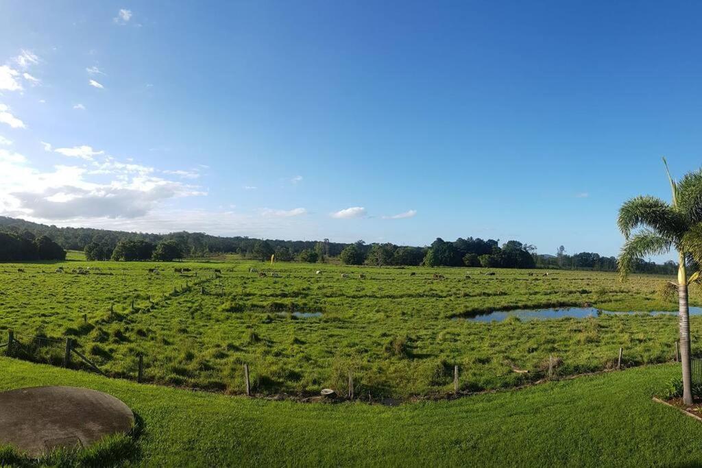 Blair Downs Farm Country Retreat * Cootharaba