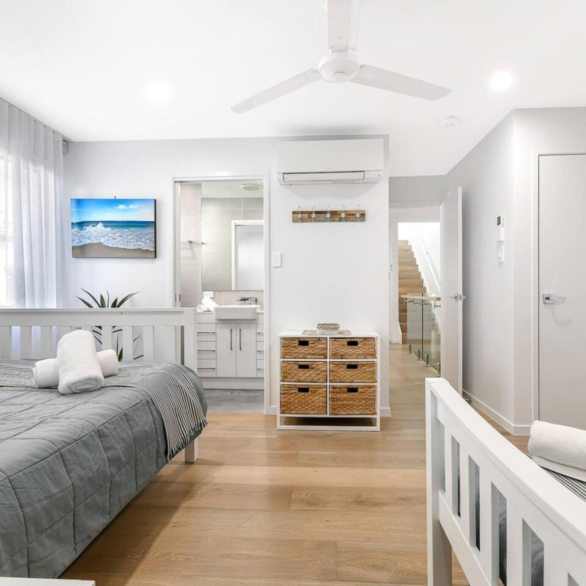 1 23 Grant Street Apartment *