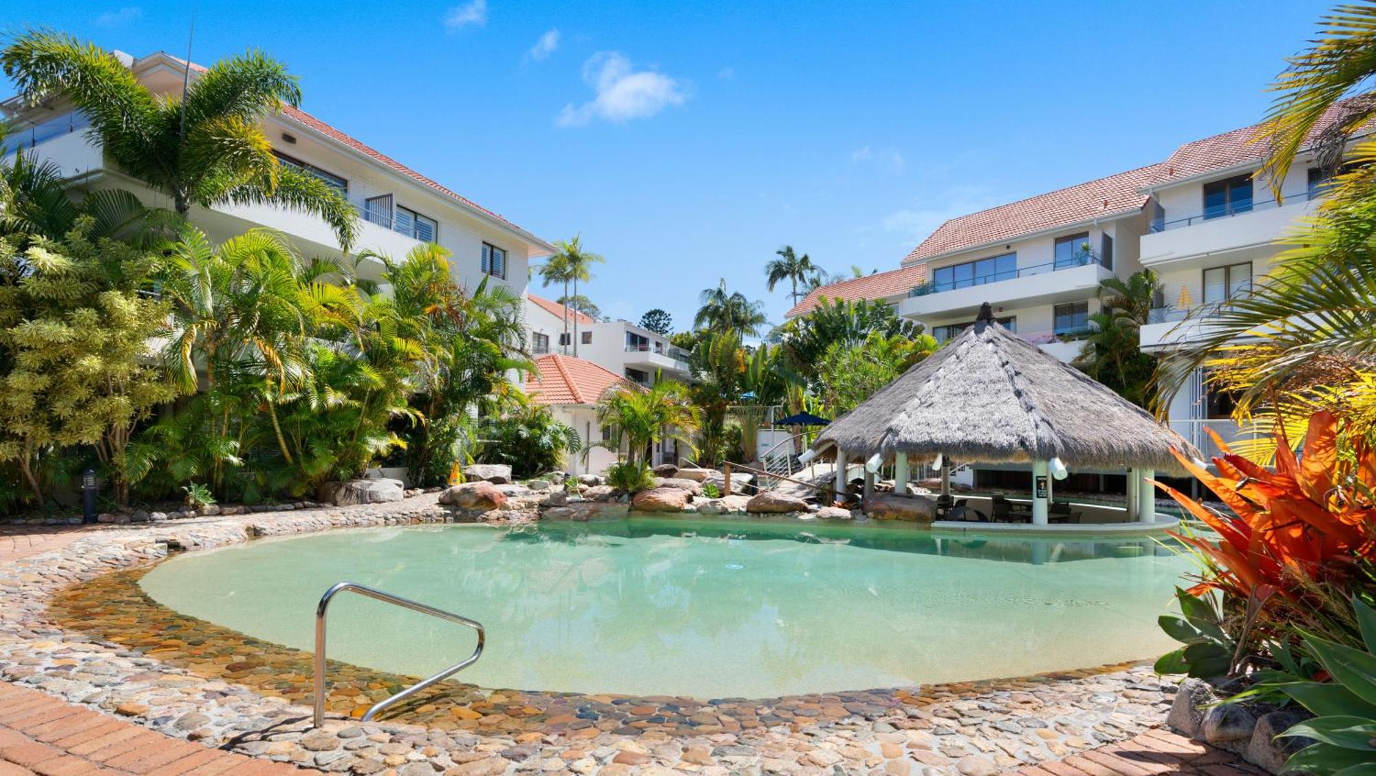 International Aparthotel
