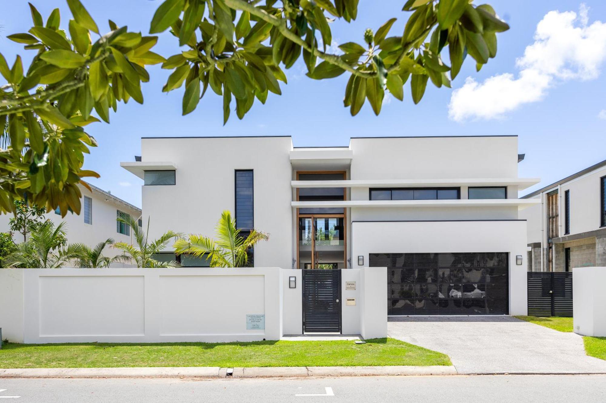 Callula , River Paradise With Private Pool Holiday home Noosa Heads