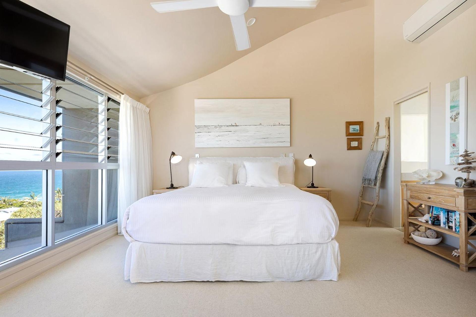 Unit 9 Andari Fantastic In Sunshine Stunning Views Opposite Access Sunshine Beach