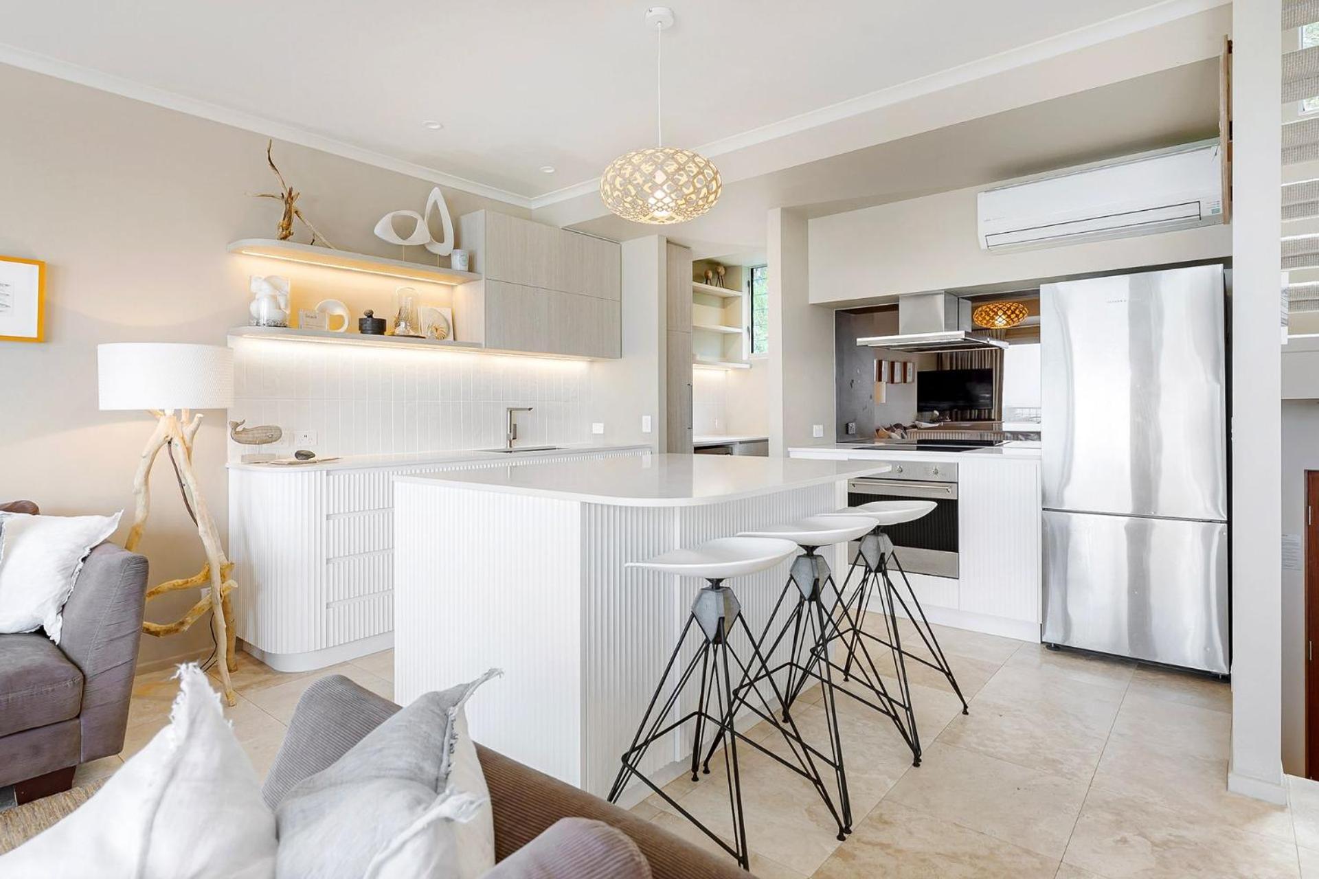 Unit 9 Andari Fantastic In Sunshine Stunning Views Opposite Access Apartment *