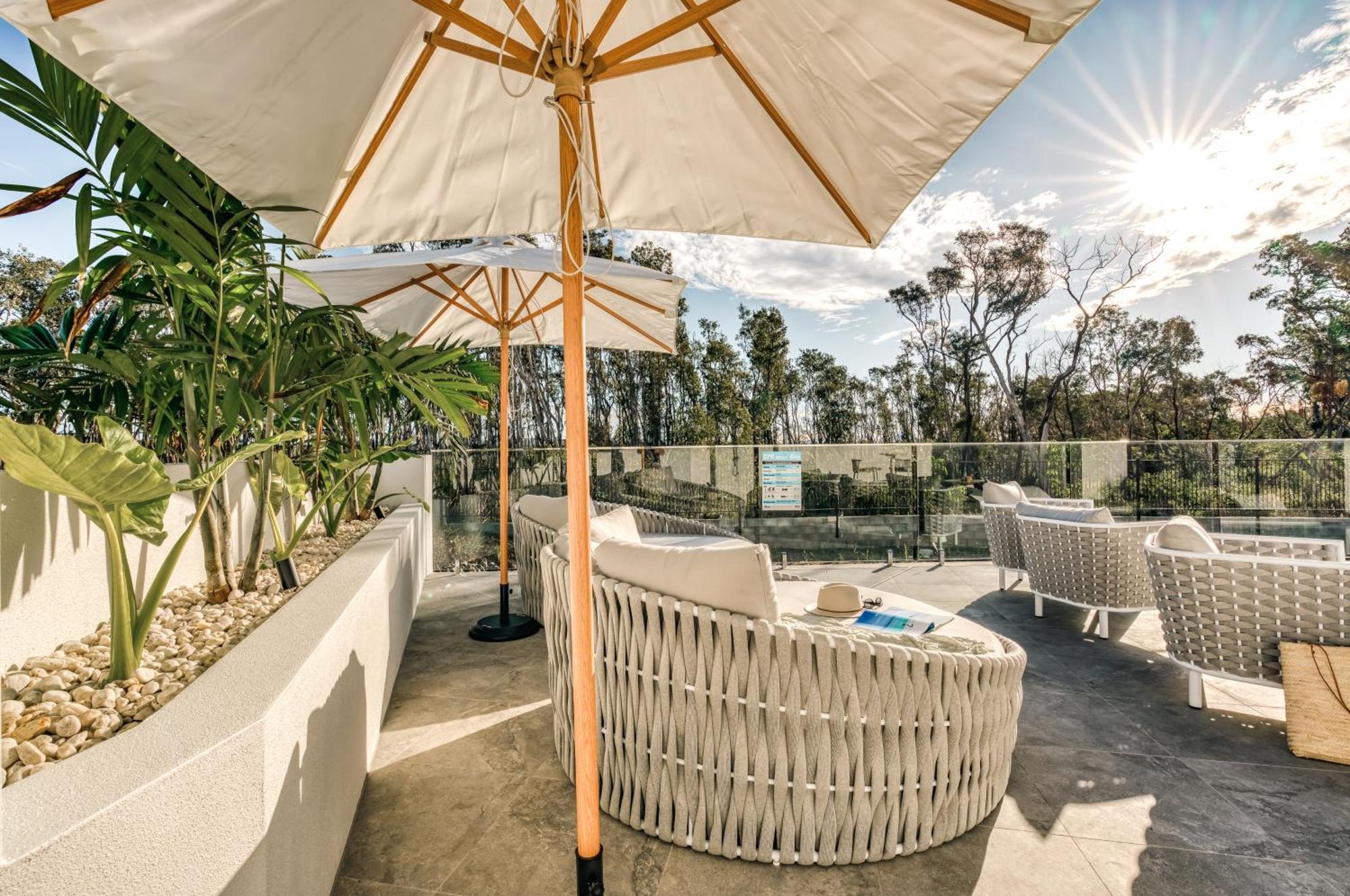 Essence Peregian - Lily 4 Bedroom Luxury With Private Pool * Peregian Beach