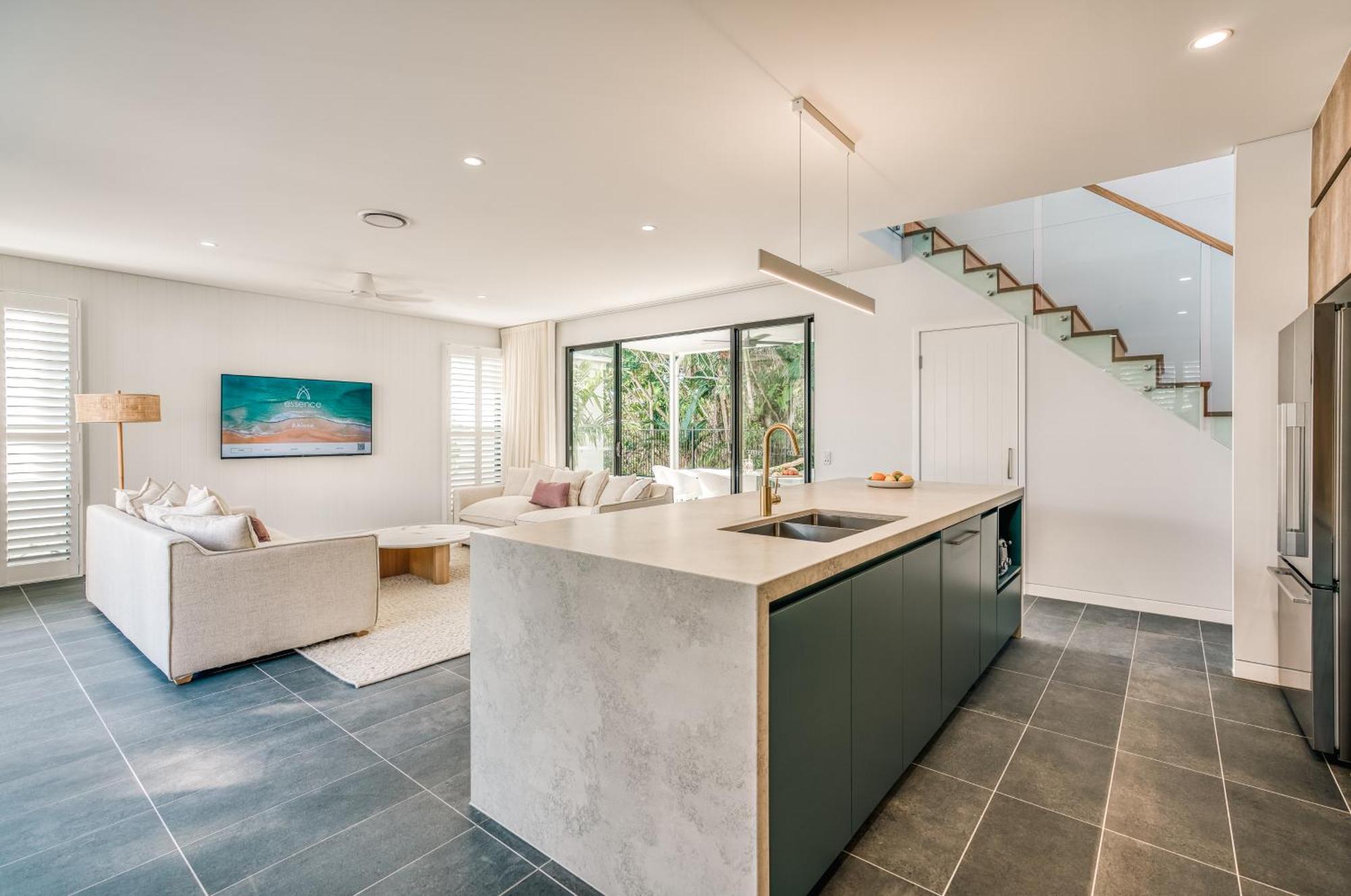 Essence Peregian - Lily 4 Bedroom Luxury With Private Pool Holiday home