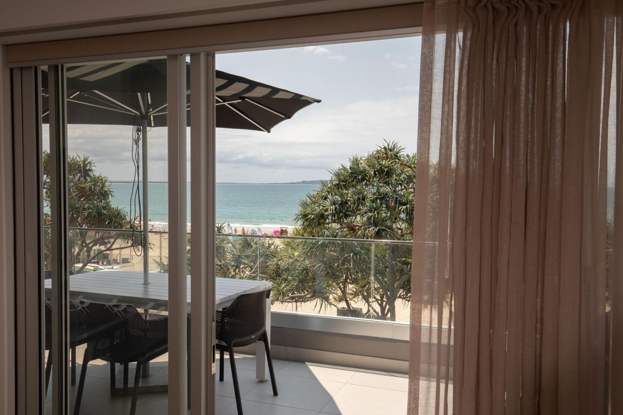 71 Hastings Street * Noosa Heads
