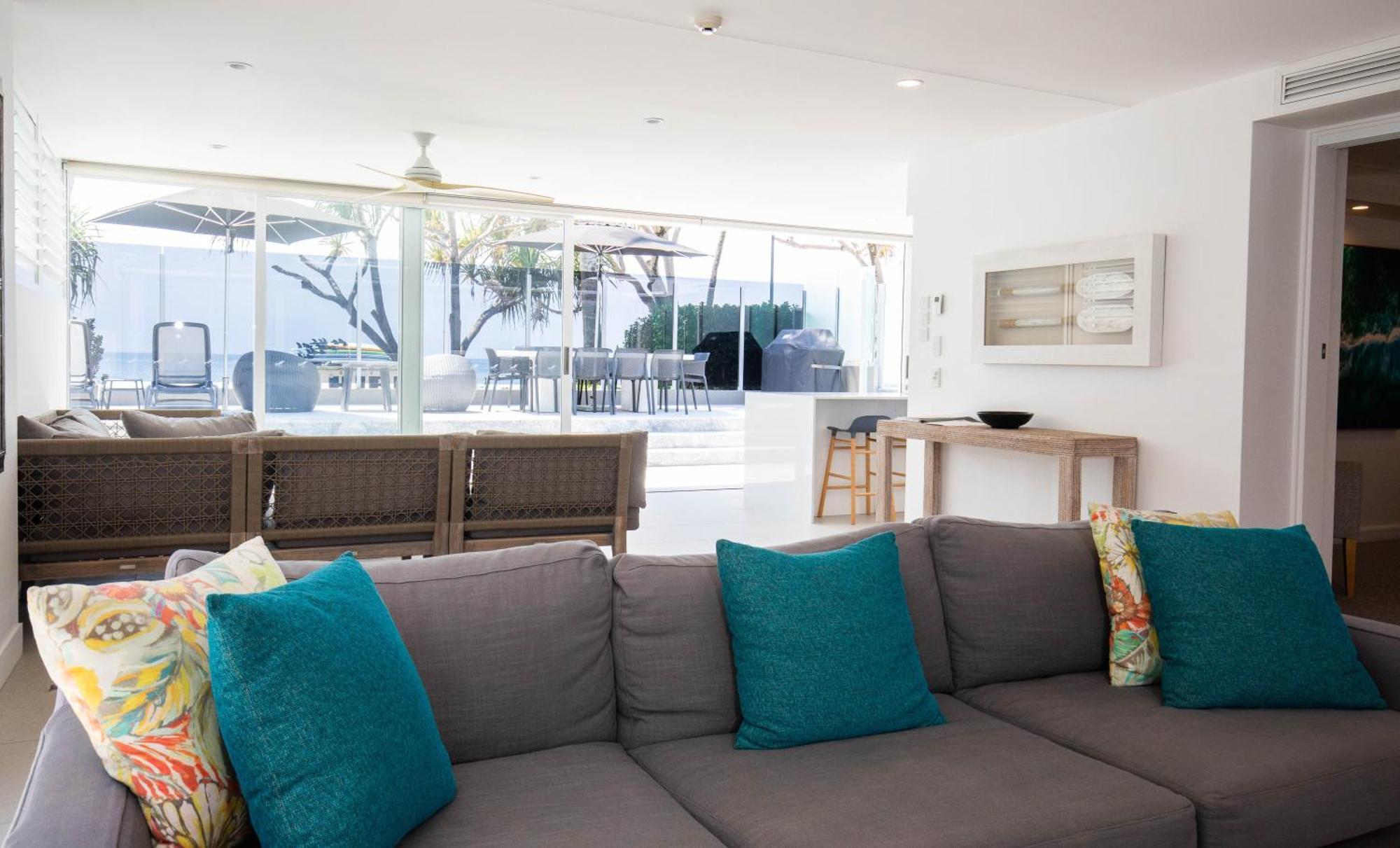 71 Hastings Street * Noosa Heads
