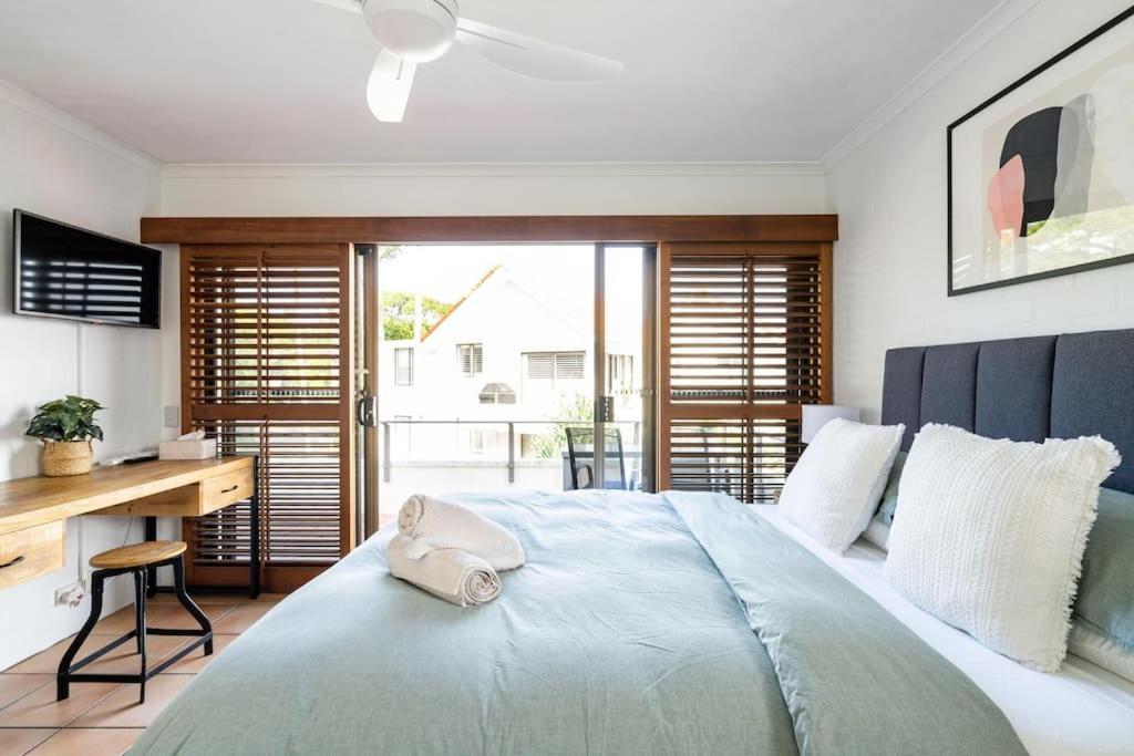 Haven On Hill - Sunset Views, Pools, * Noosa Heads