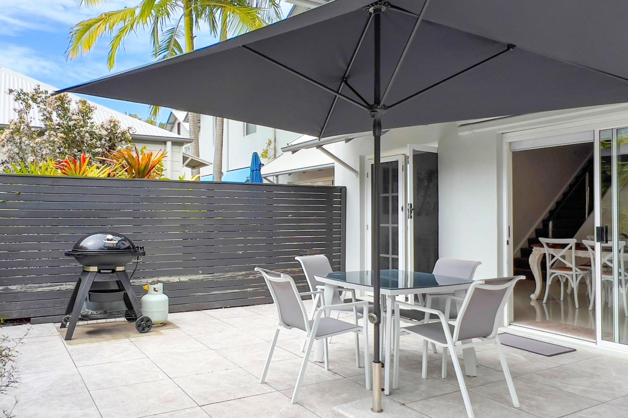 Resort Noosa Entrance Waterfront 4*