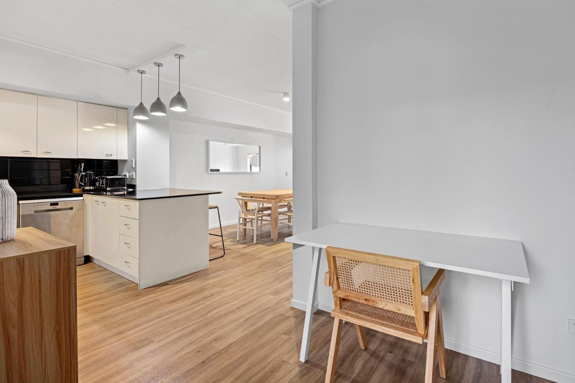 Apartment 2 2 Orealla Crescent Sunrise