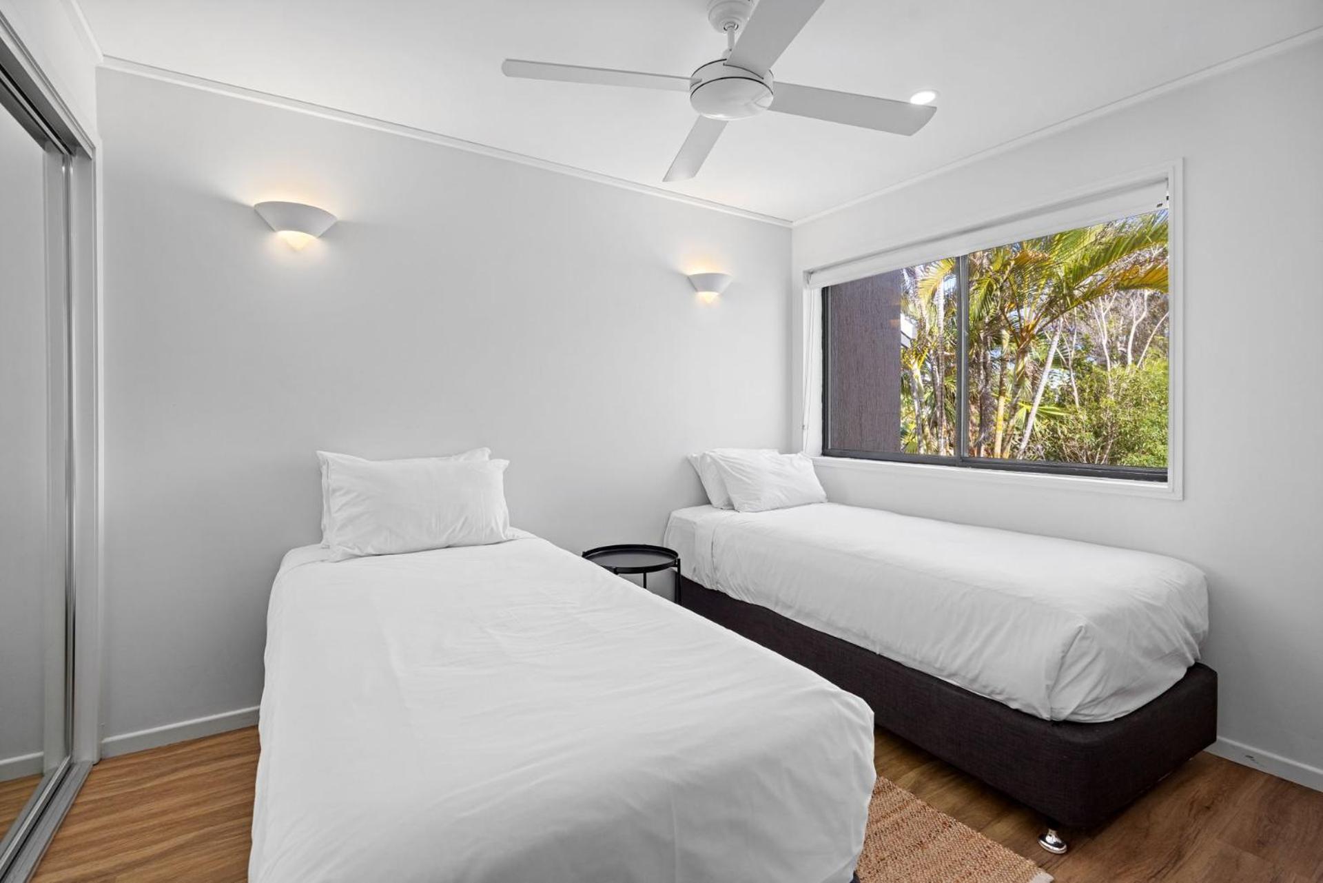 2 2 Orealla Crescent Sunrise Sunrise Beach