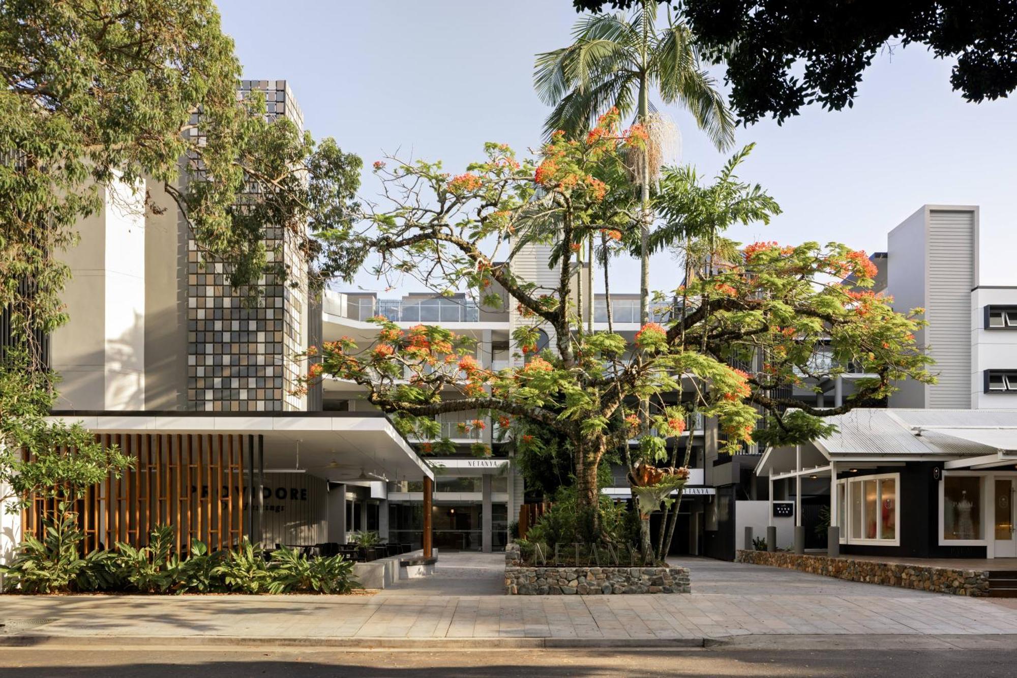 Resort Netanya Beachfront