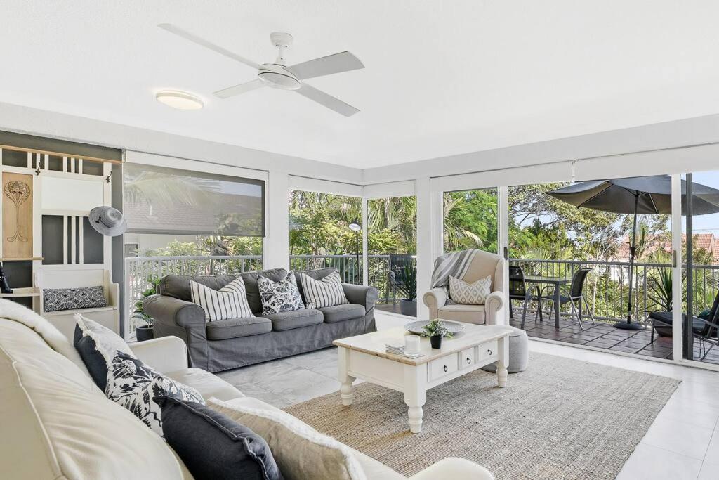 Apartment Hampton's Style Retreat In Noosa's Heart