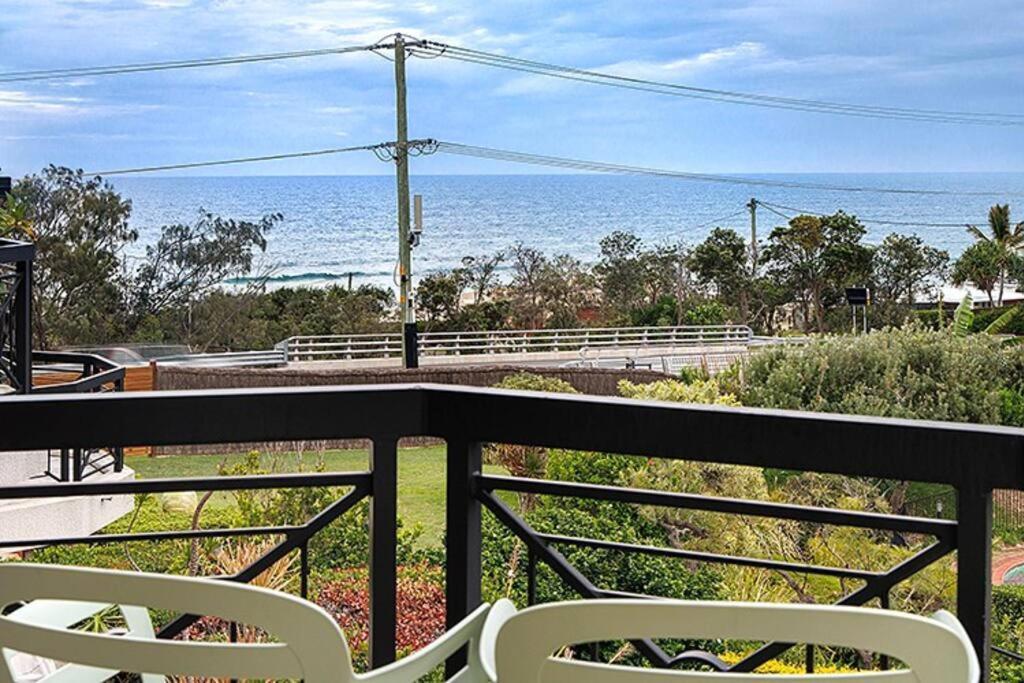 Apartment 'sunrise Luxury Retreat, Easy Walk To