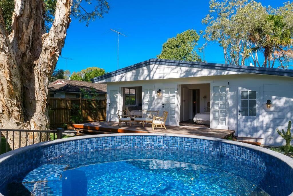 The River Shack, Vintage Luxe, Right Beside River Casa de férias Noosaville