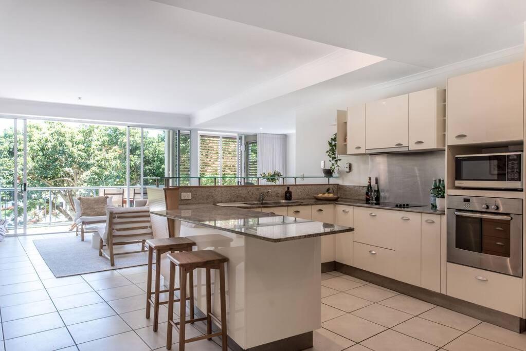 Heart Of Sunshine, Spacious With Pool & Garden Apartment Sunshine Beach