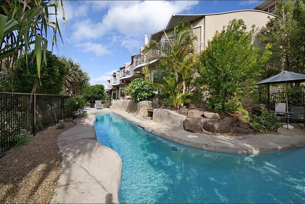 10 Andari, Sunshine ~ Beachside Luxury Sunshine Beach