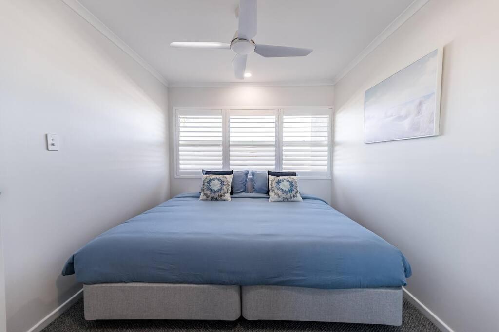 Apartment 10 Andari, Sunshine ~ Beachside Luxury *