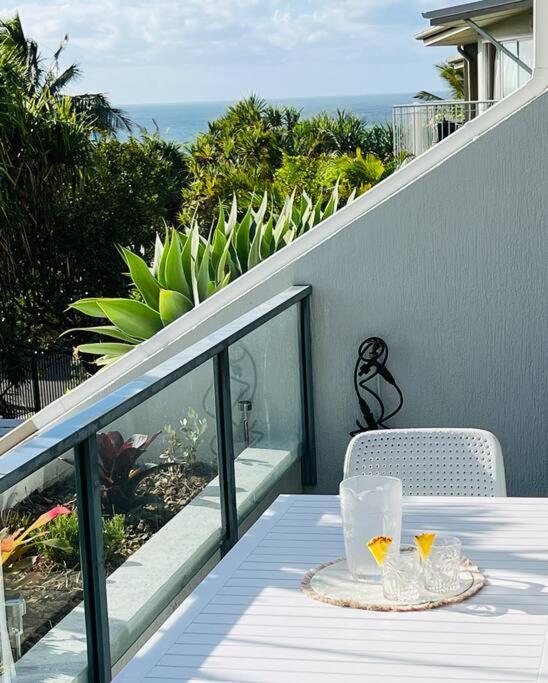 Belmore Palms ~ 2 Min To Surfie, Village & Sunshine Beach