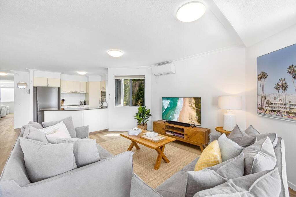 Belmore Palms ~ 2 Min To Surfie, Village & *