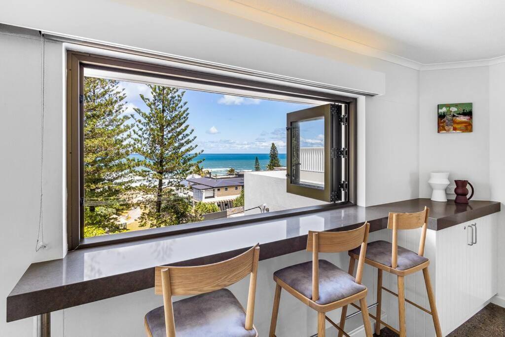 Apartment Salt ~ Luxury ~ Location ~ Ocean Views *