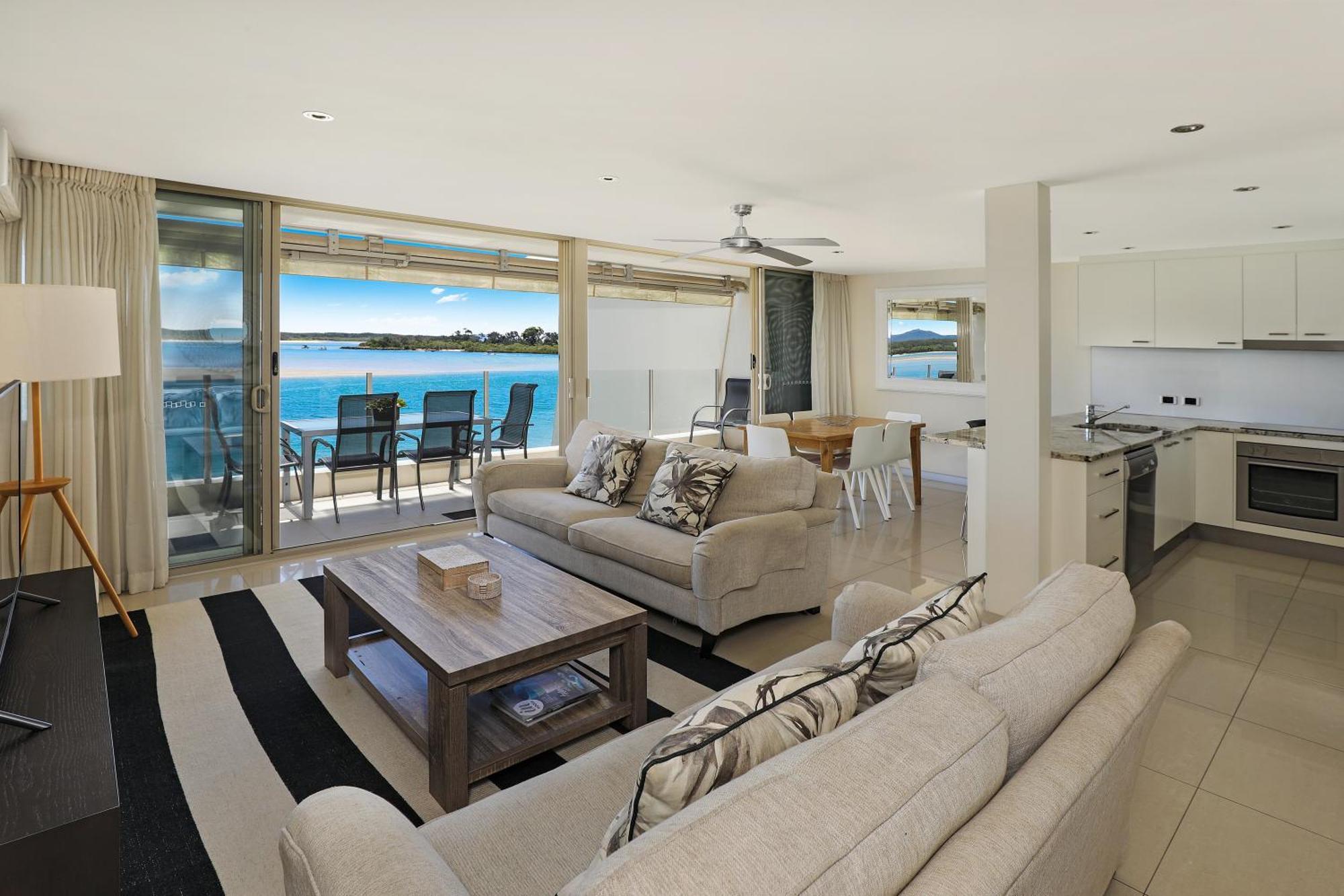 Aparthotel Harbour Noosa Heads