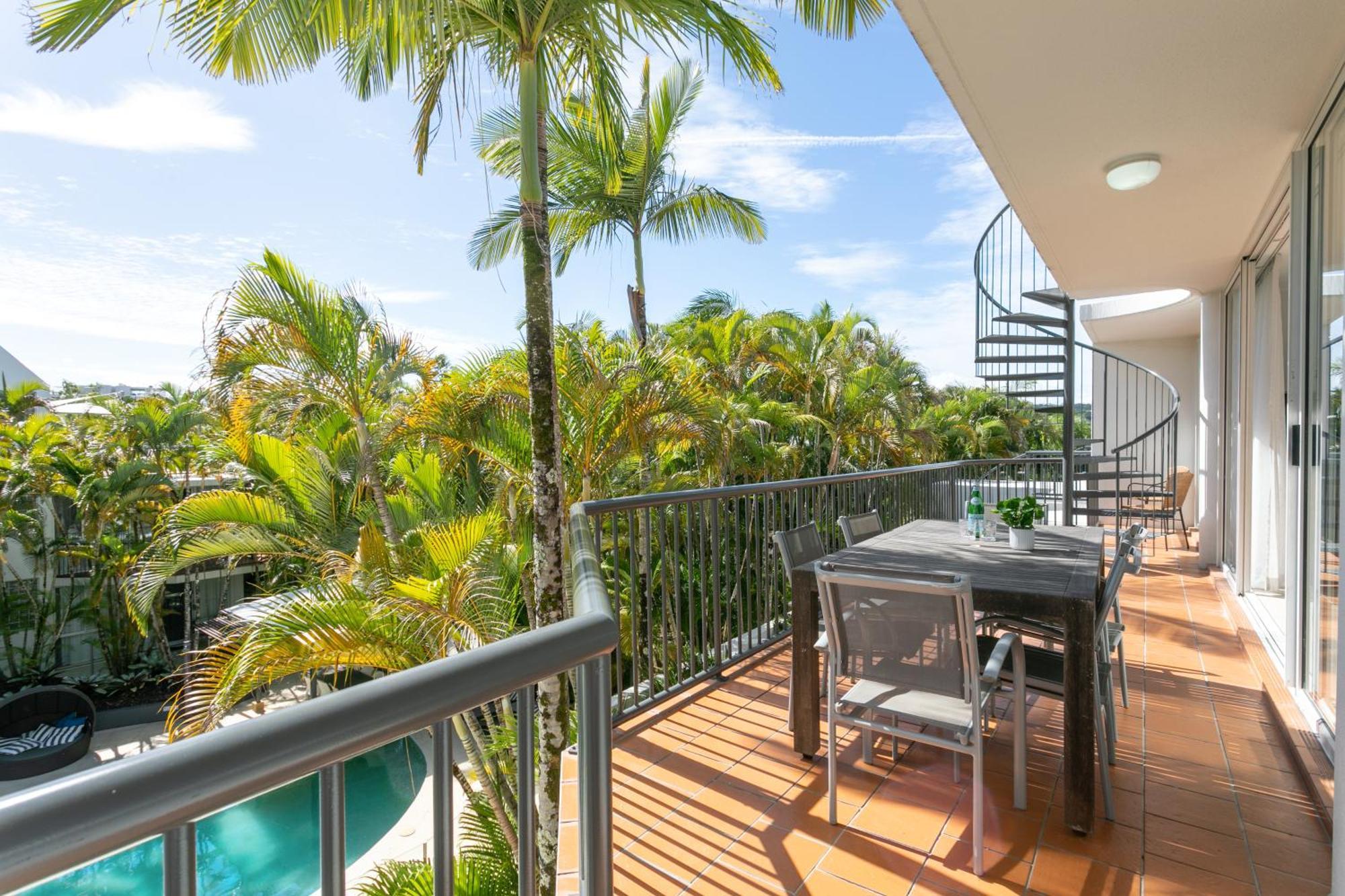 Noosa Tropicana