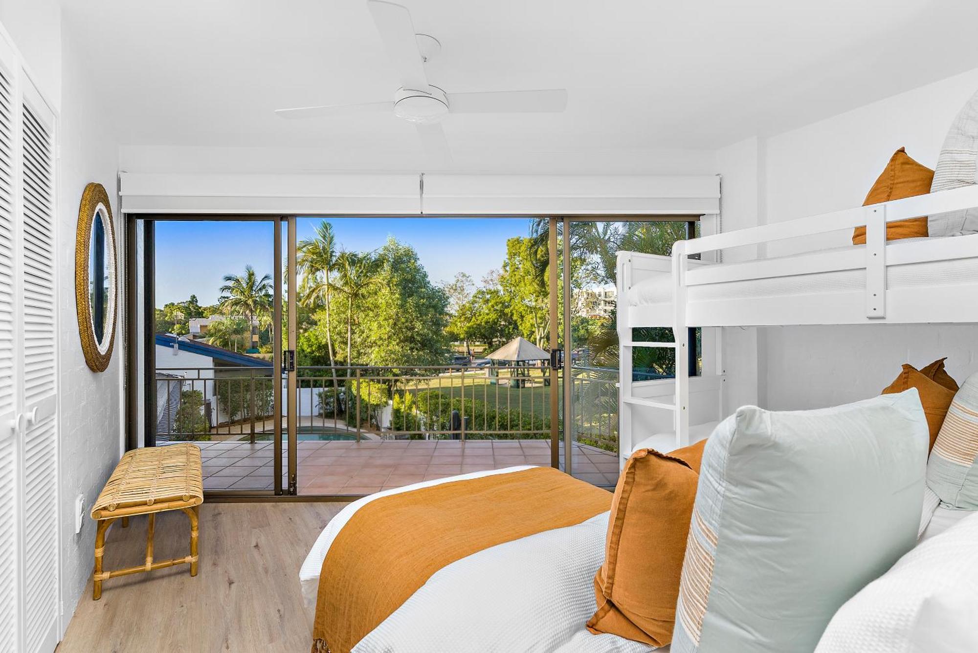 Mid-level Riverfront 2 Bedroom Steps From Hastings Street - By Apartment *
