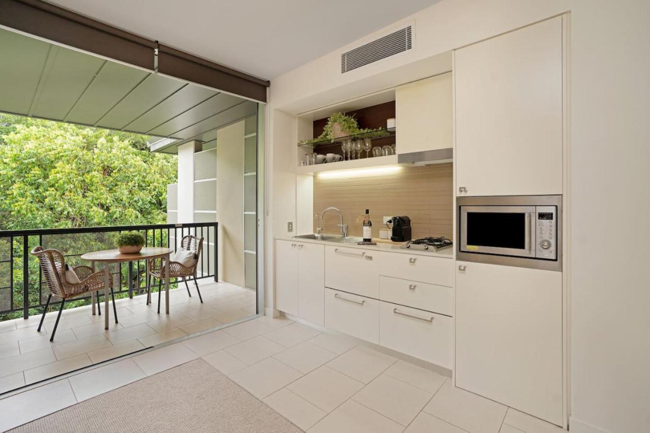 Apartment Treetop Luxury