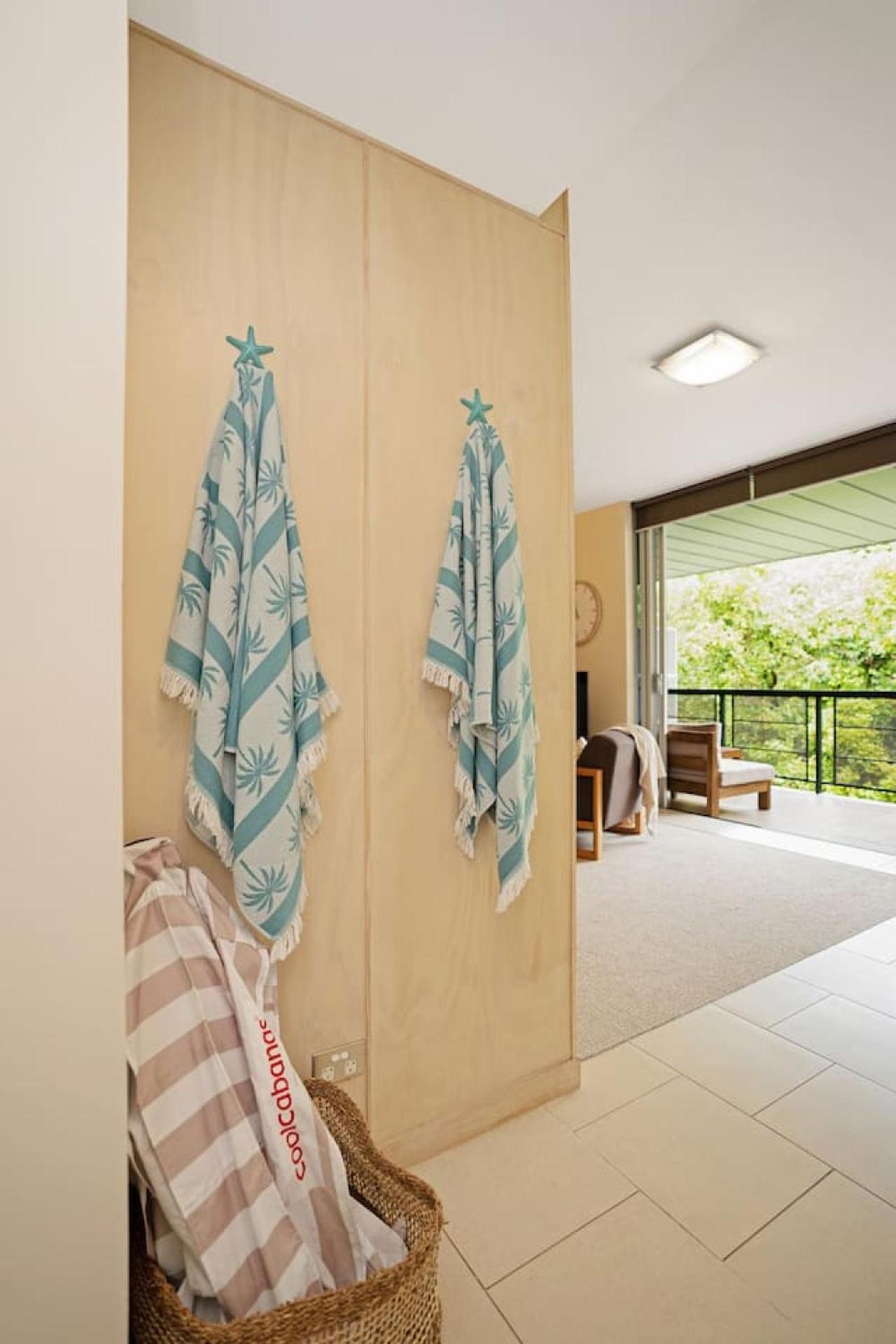 Treetop Luxury Apartment