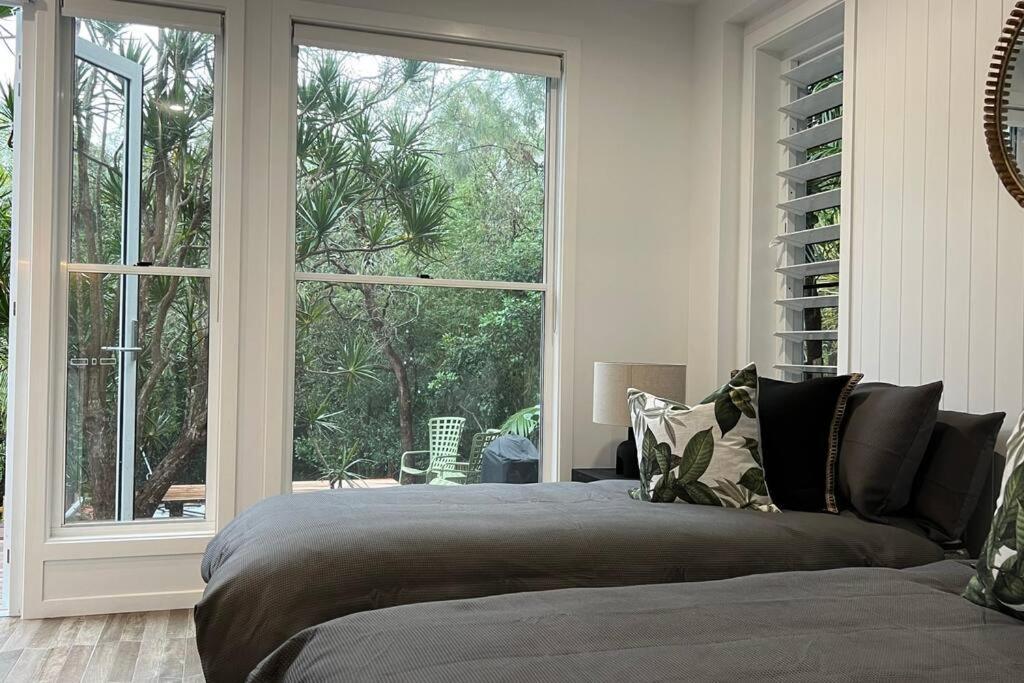 Villa Summer Salt At Sunshine With Pets And Heated Pool *
