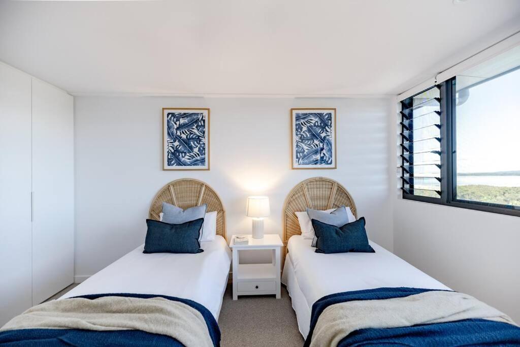 The Hamptons House - Luxury House Holiday home Noosa Heads
