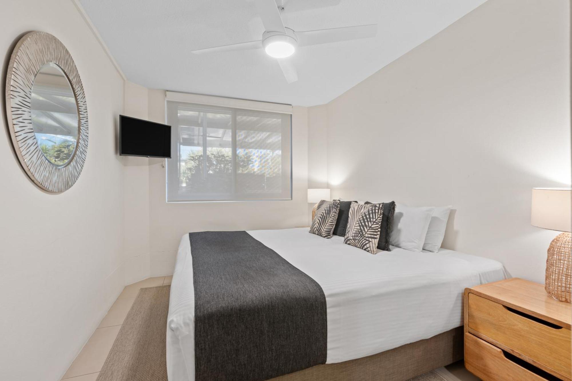Fairshore Aparthotel