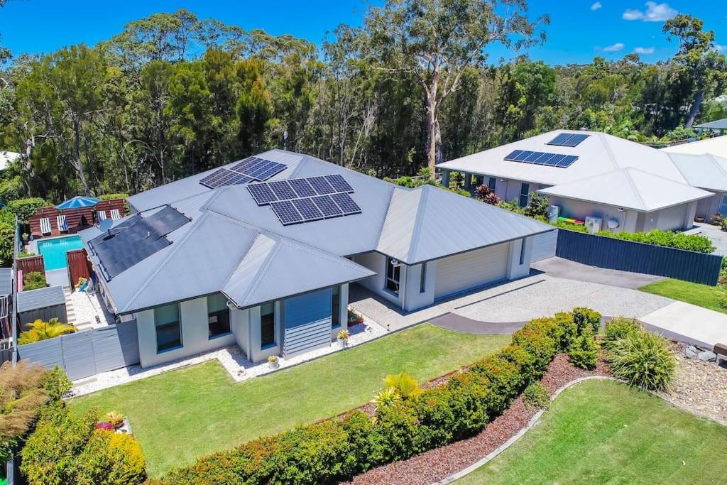 Holiday home Serenity Retreat Noosa, Private Home With Solar Heated Pool Noosaville