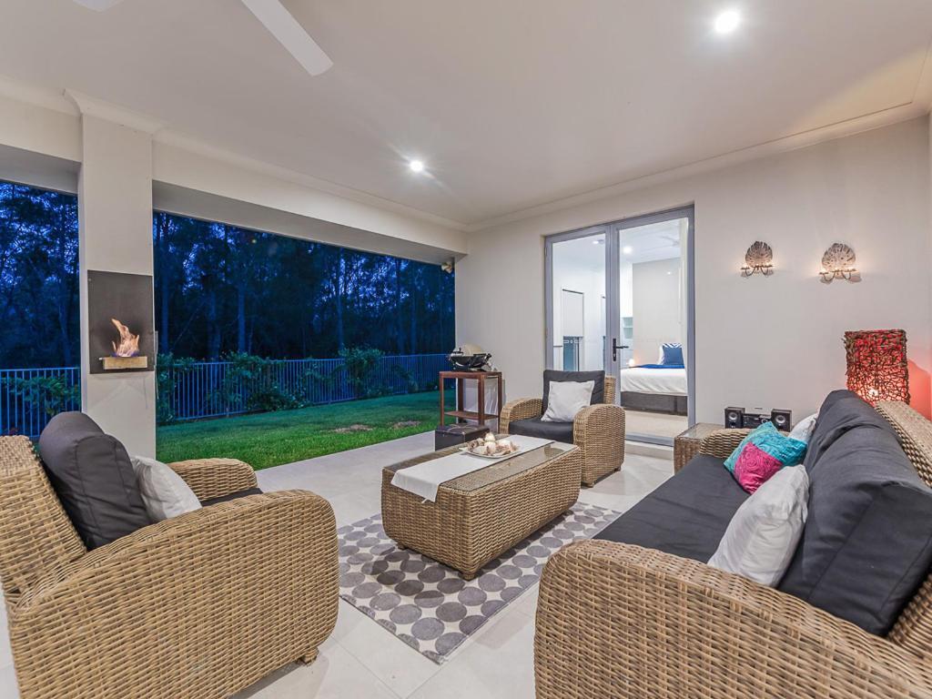 Serenity Retreat Noosa, Private Home With Solar Heated Pool Noosaville