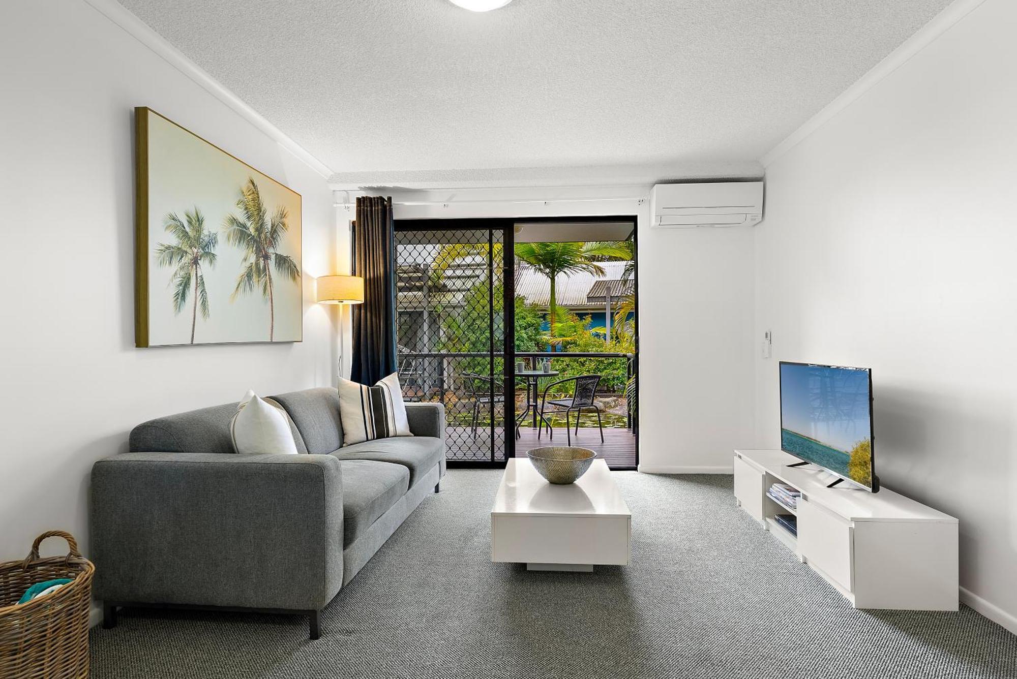 Retreat In Ground Level 1 Bedroom Unit, *