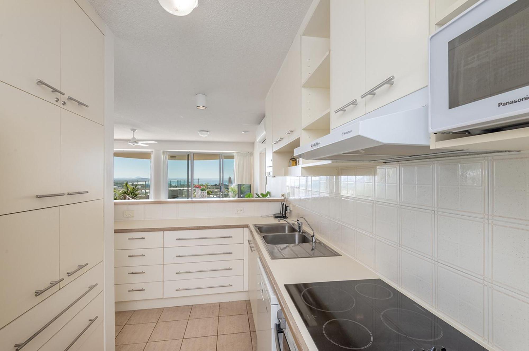 Crest Premium View 31 Noosa Heads