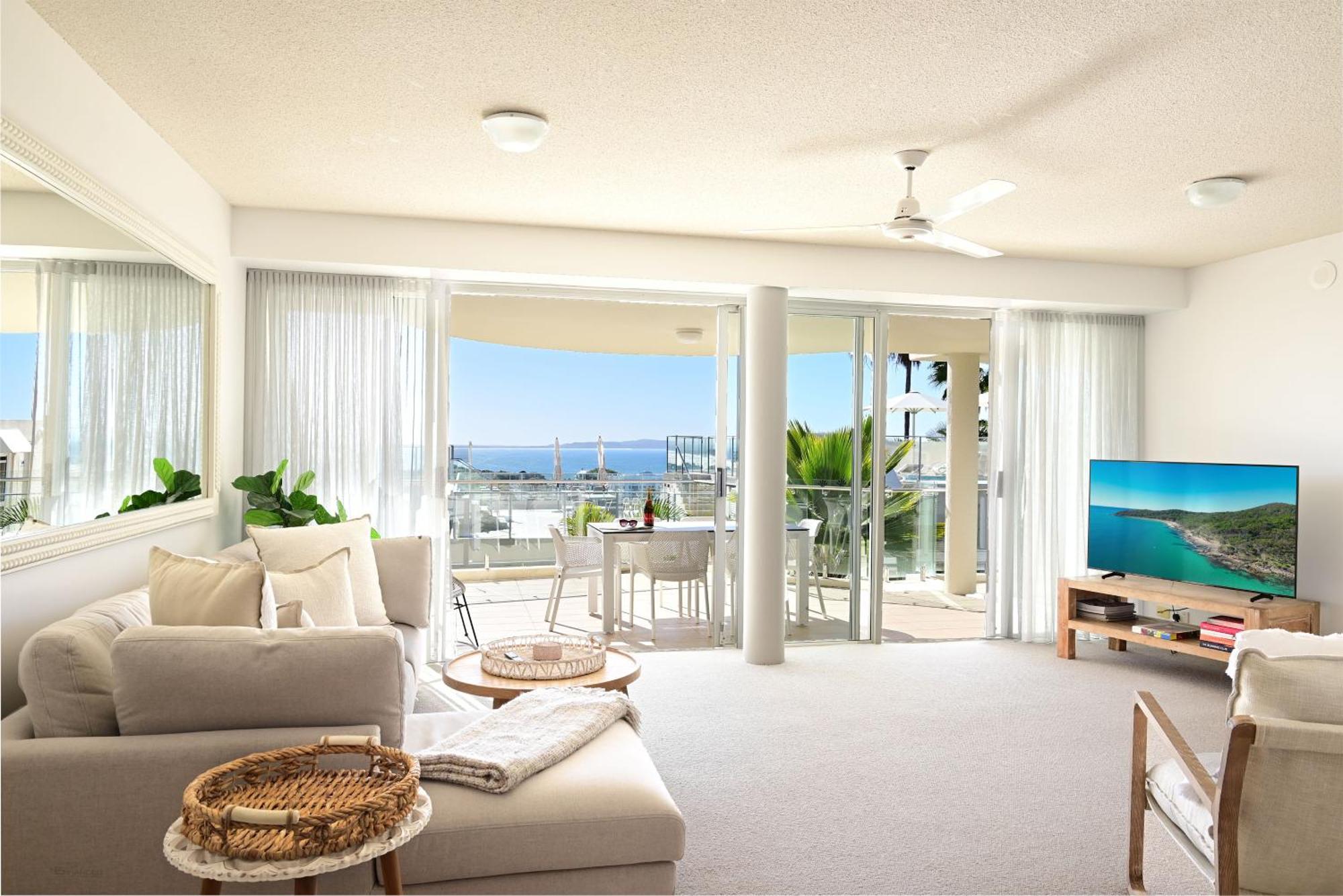 Crest Premium View 31 * Noosa Heads