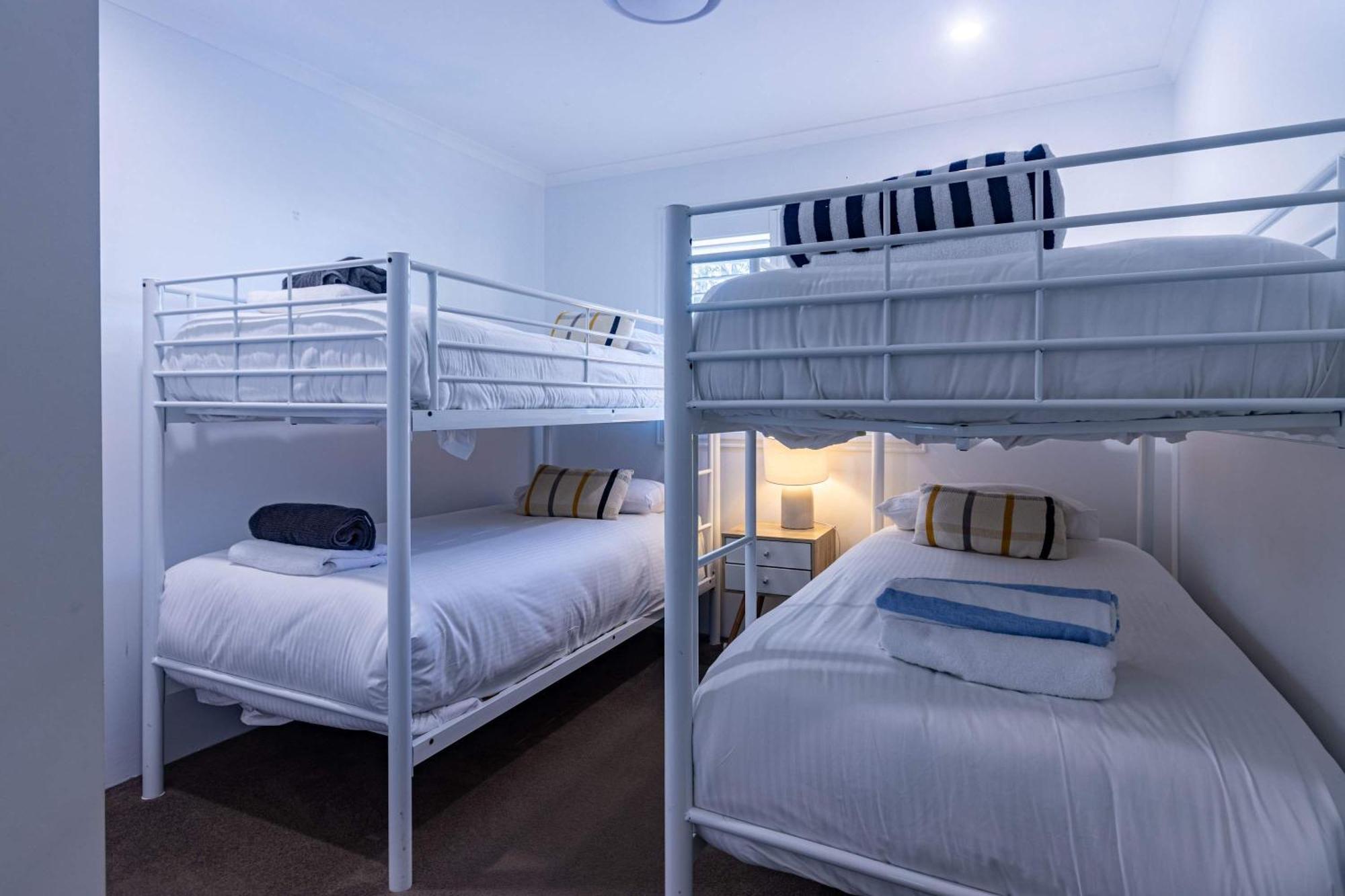 Large Gem - Off Gympie Terrace *
