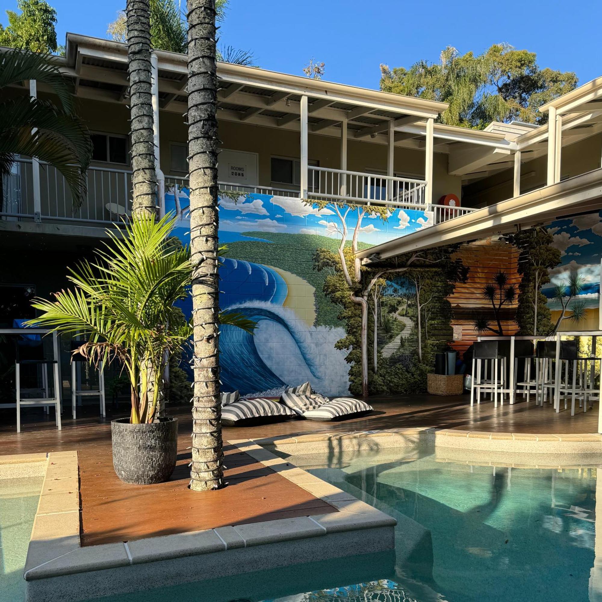Noosa Flashpackers