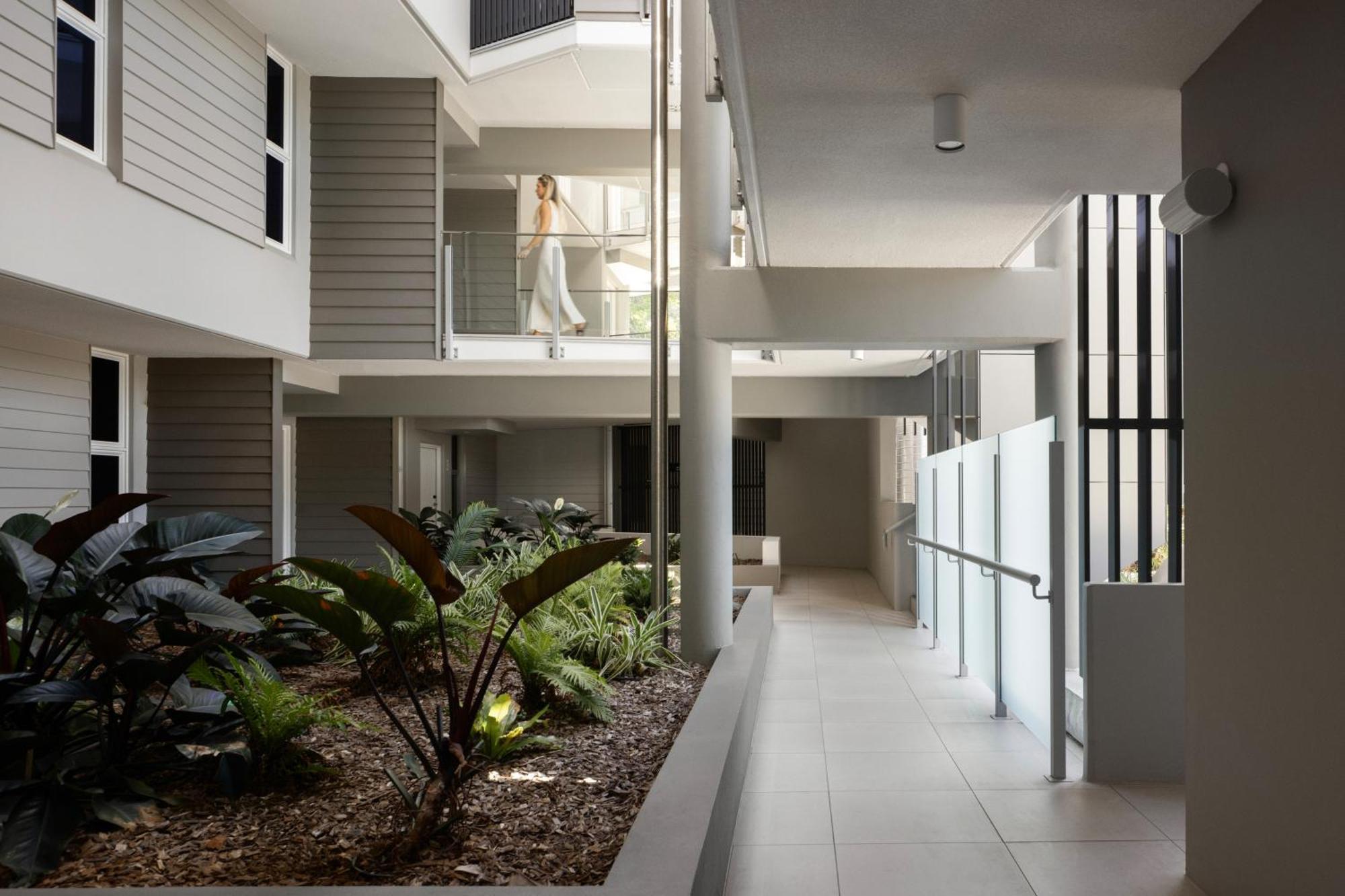 Resort Netanya Beachfront Noosa Heads