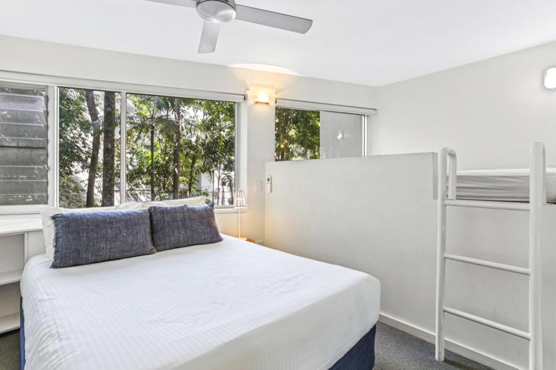 Little Cove Court - 7