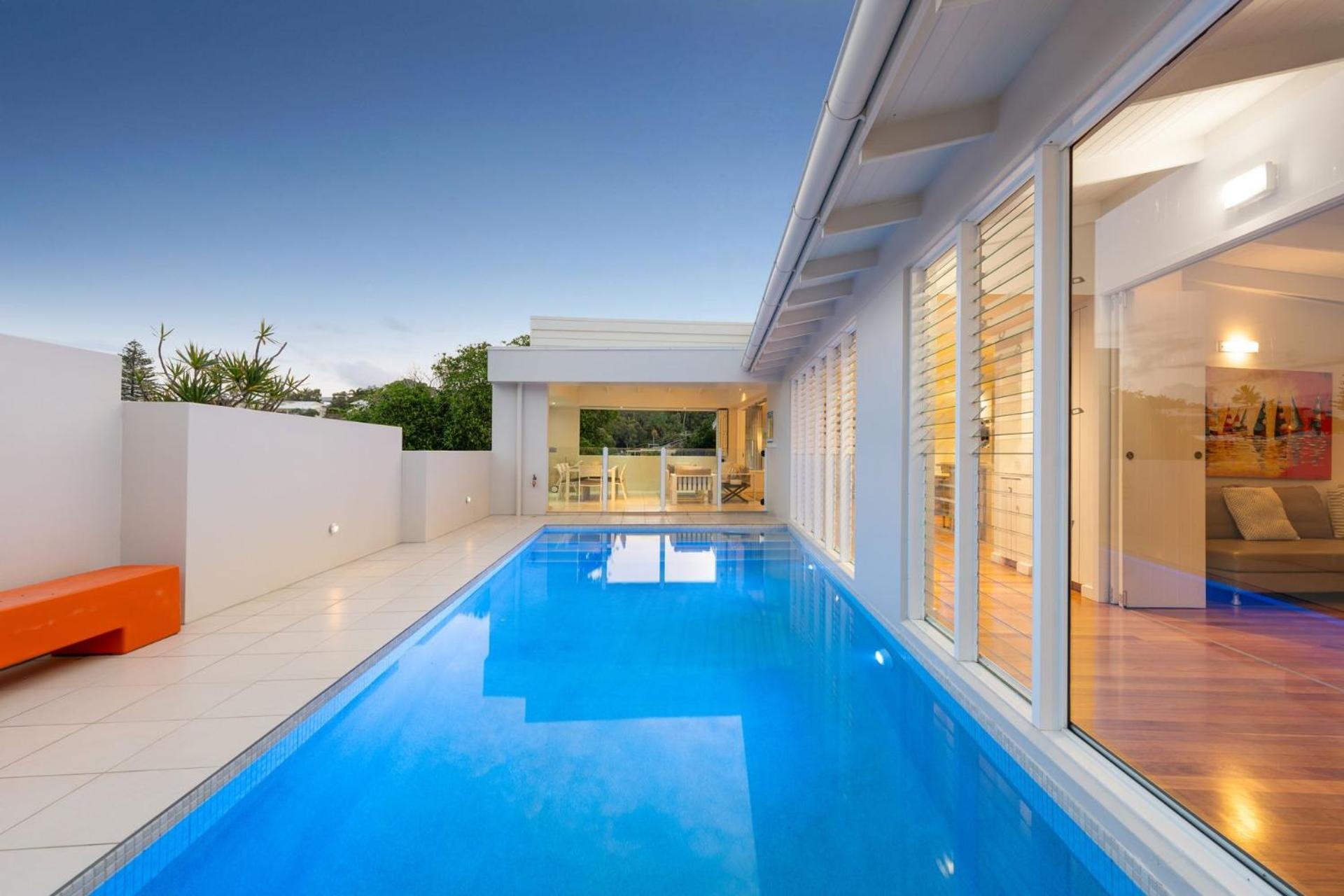 Iconic Noosa House In Mcanally Drive Sunshine